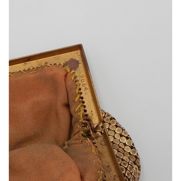 Whiting And Davis Coin Purse Women 2684 Gold Mesh Made in USA 3 x 4 Vintage - Picture 5 of 9